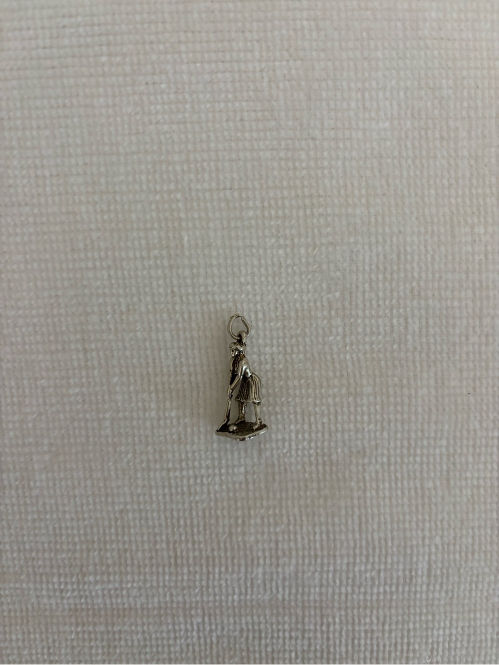 New vintage Sterling silver lady golfer pendant / charm
